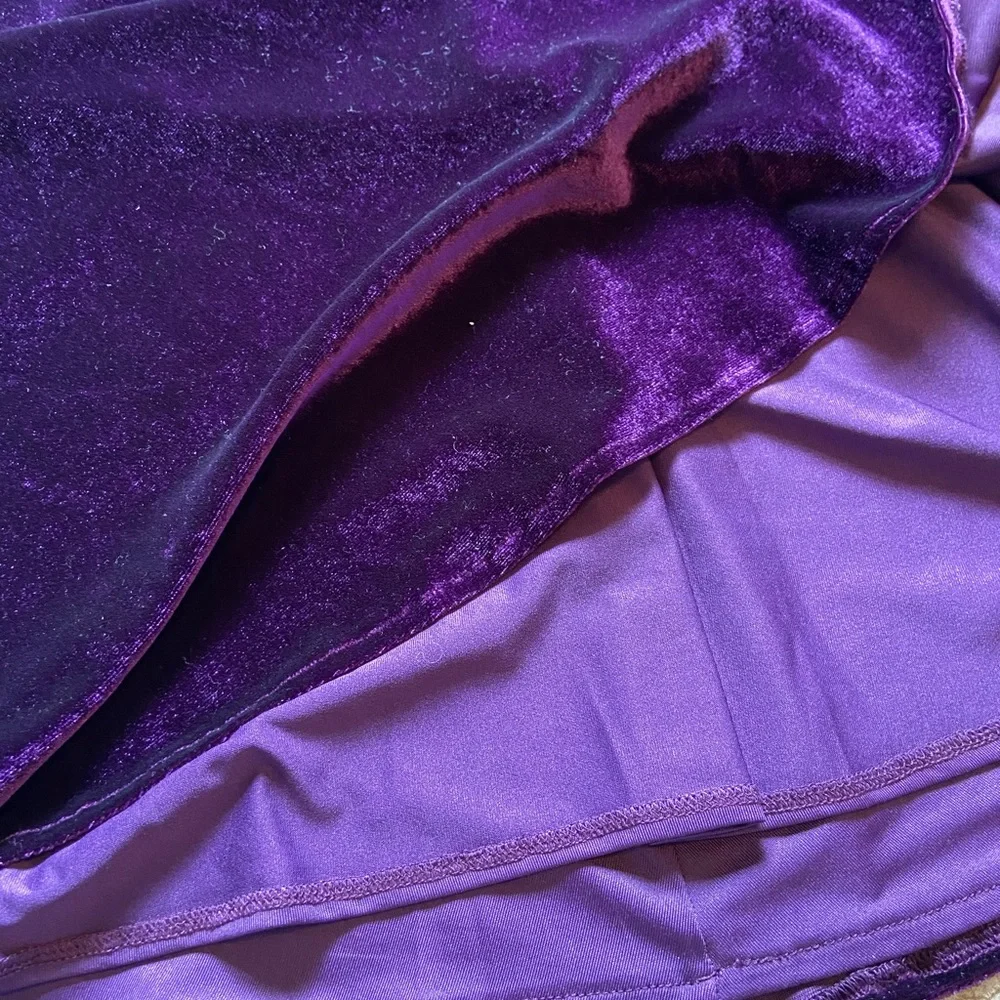 Tularosa Ryland Dress in Plum size Large‎ - Picture 7 of 14